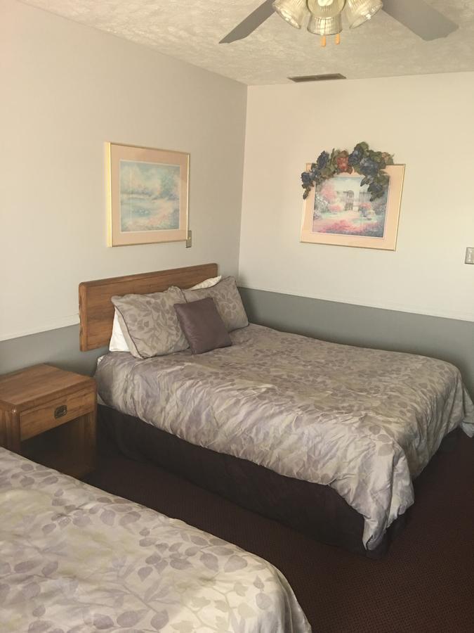 נורת' פלאט Blue Spruce Motel מראה חיצוני תמונה