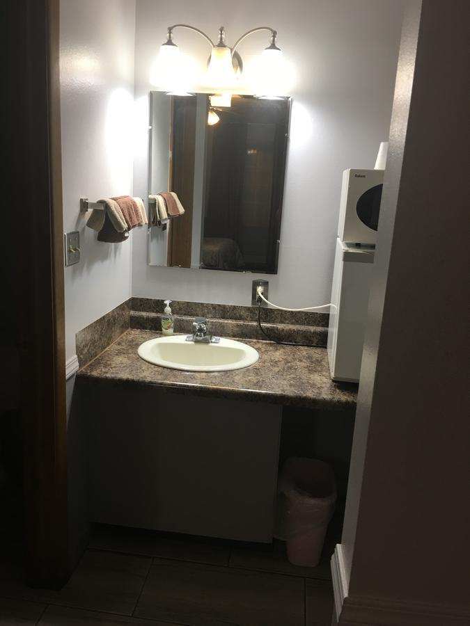 נורת' פלאט Blue Spruce Motel מראה חיצוני תמונה