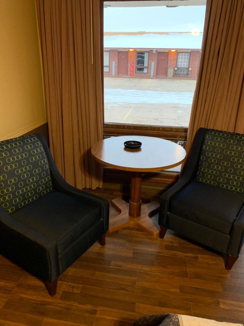 נורת' פלאט Blue Spruce Motel מראה חיצוני תמונה